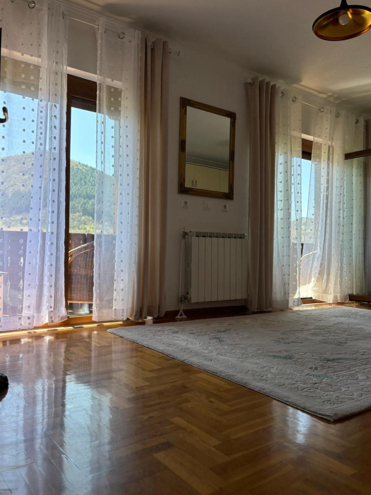 The View Apartment Visoko Exterior foto